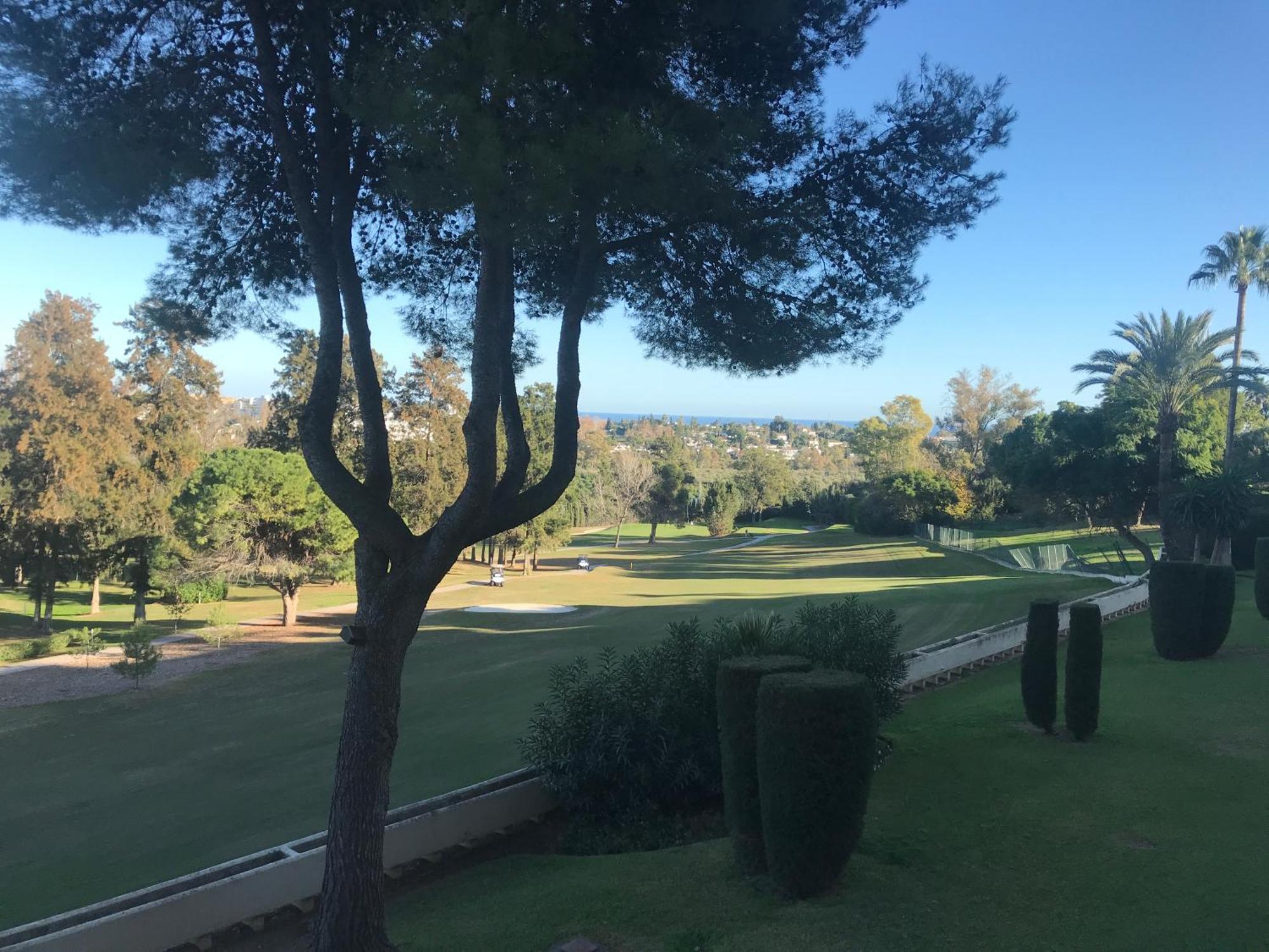 Habitacion Deluxe Con Bano Privado En Atalaya Apartagolf, Estepona Dış mekan fotoğraf